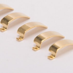 metaalpersen en stampen